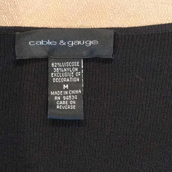 Cable & Gauge Black Sweater.  Stylish Macrame Belt with fringe for added fun. - Picture 4 of 8